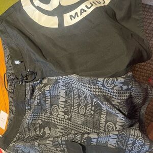Maui Built Hawaii Tribal Board Shorts.  Men’s 46